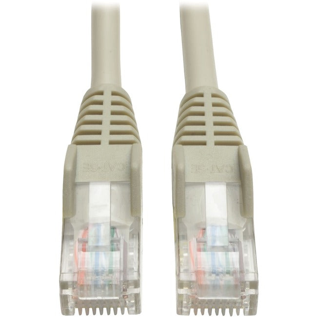 Eaton N001-200-GY Tripp Lite Series Cat5e 350 MHz Snagless Molded (UTP) Cable Ethernet (RJ45 M/M), PoE - Gris, 200 ft. (60.96 m)