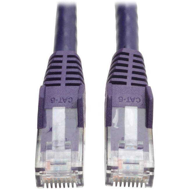 Eaton N201-150-PU Tripp Lite Series Cat6 Gigabit Snagless Molded (UTP) Ethernet Cable (RJ45 M/M), PoE, Púrpura, 150 ft. (45.72 m)