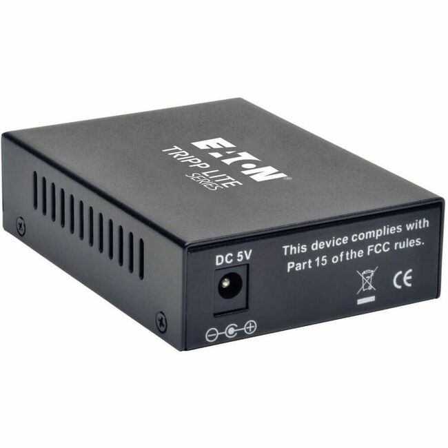 Eaton N785-001-SC-MM Tripp Lite by Eaton Convertidor de Medios de Fibra Multimodo Gigabit a Ethernet 10/100/1000 SC 550 m 850 nm