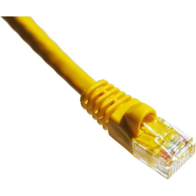 Axiom AXG94134 Cable de Conexión Axiom 50FT CAT5E 350mhz con Bota Moldeada (Amarillo) - Cumple TAA