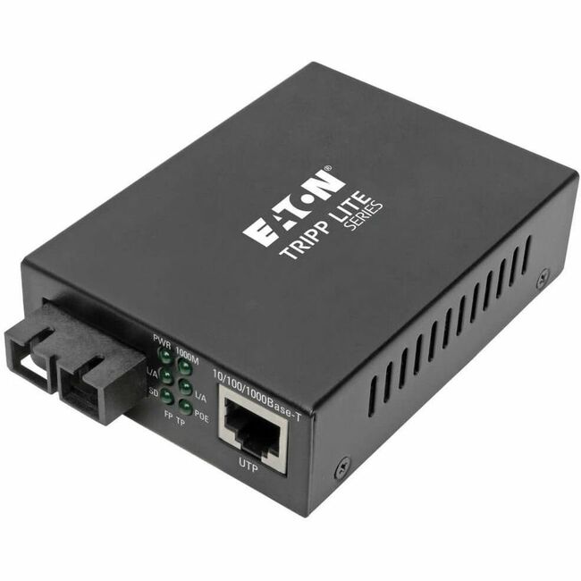 Eaton N785-P01-SC-MM2 Tripp Lite Series Convertidor de Medios Ethernet a Fibra Óptica Multimodo Gigabit, POE+ - 10/100/1000 SC, 1310 nm, 2 km (1.2 mi.)