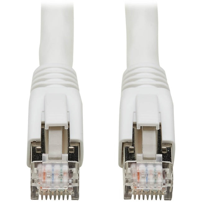 Eaton N272-050-WH Tripp Lite by Eaton Cable Ethernet Cat8 certificado 25G/40G sin enganches blindado S/FTP (RJ45 M/M) PoE Blanco 50 ft. (15.24 m)